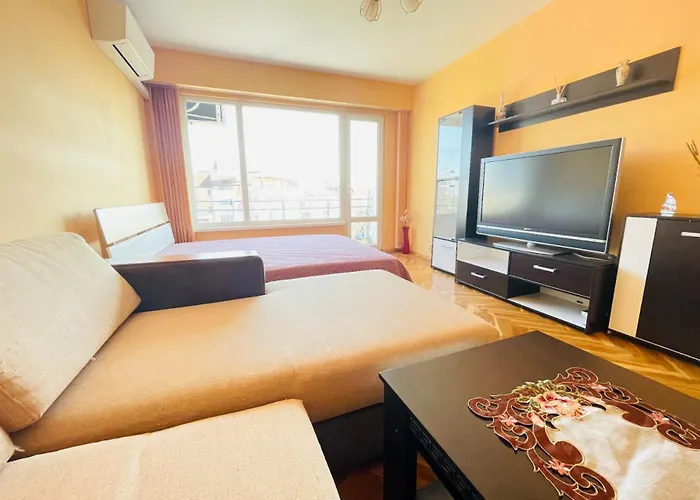 The Flower דירה *